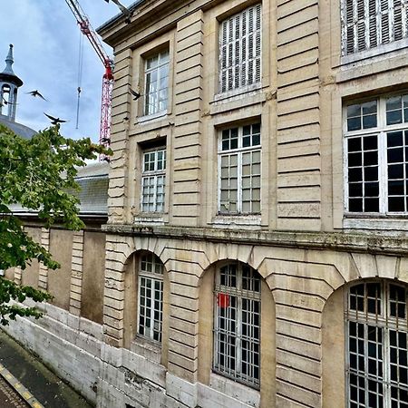 Gerard, Appartement Central Avec Parking Prive Rouen Dış mekan fotoğraf